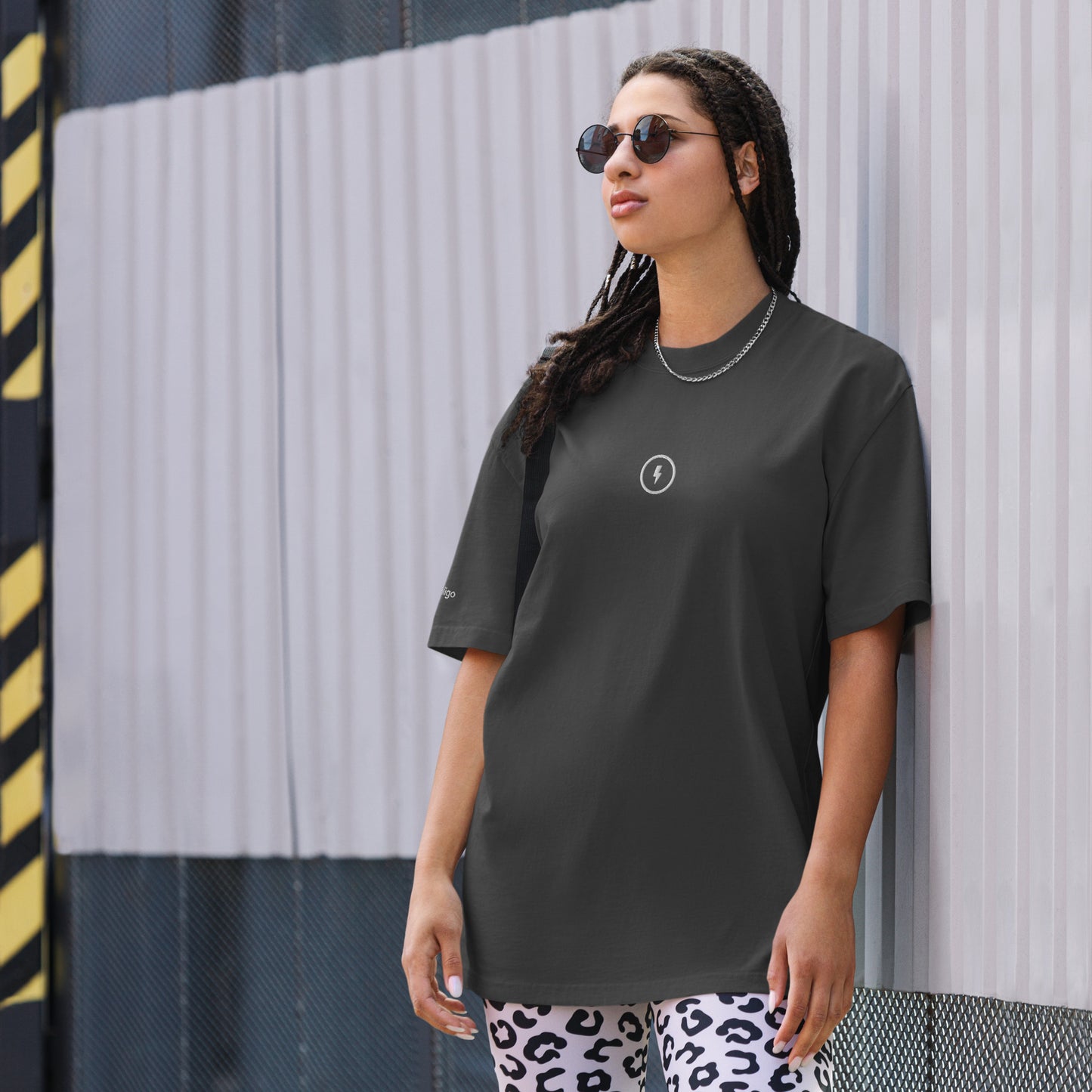 Icon - Oversized Faded T-shirt